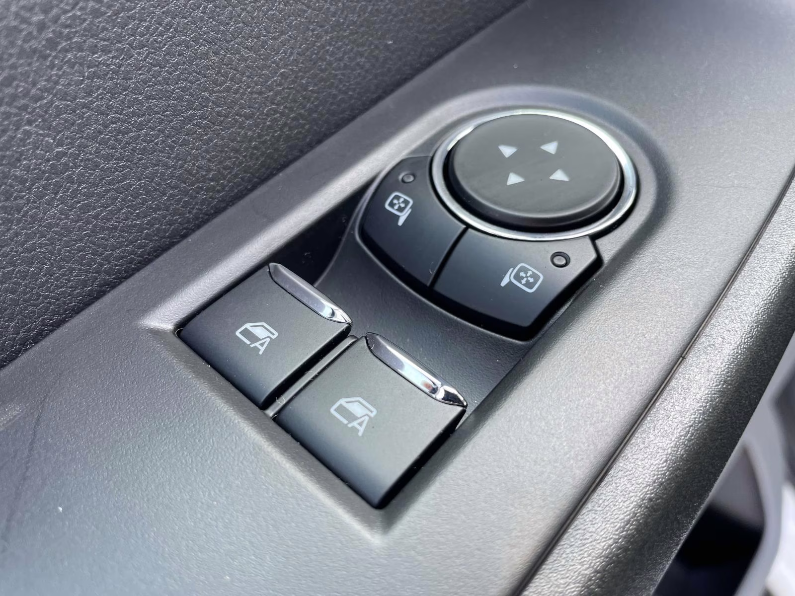 2026 Oxford White Ford Super Duty F-250 SRW XL 4X4 Truck