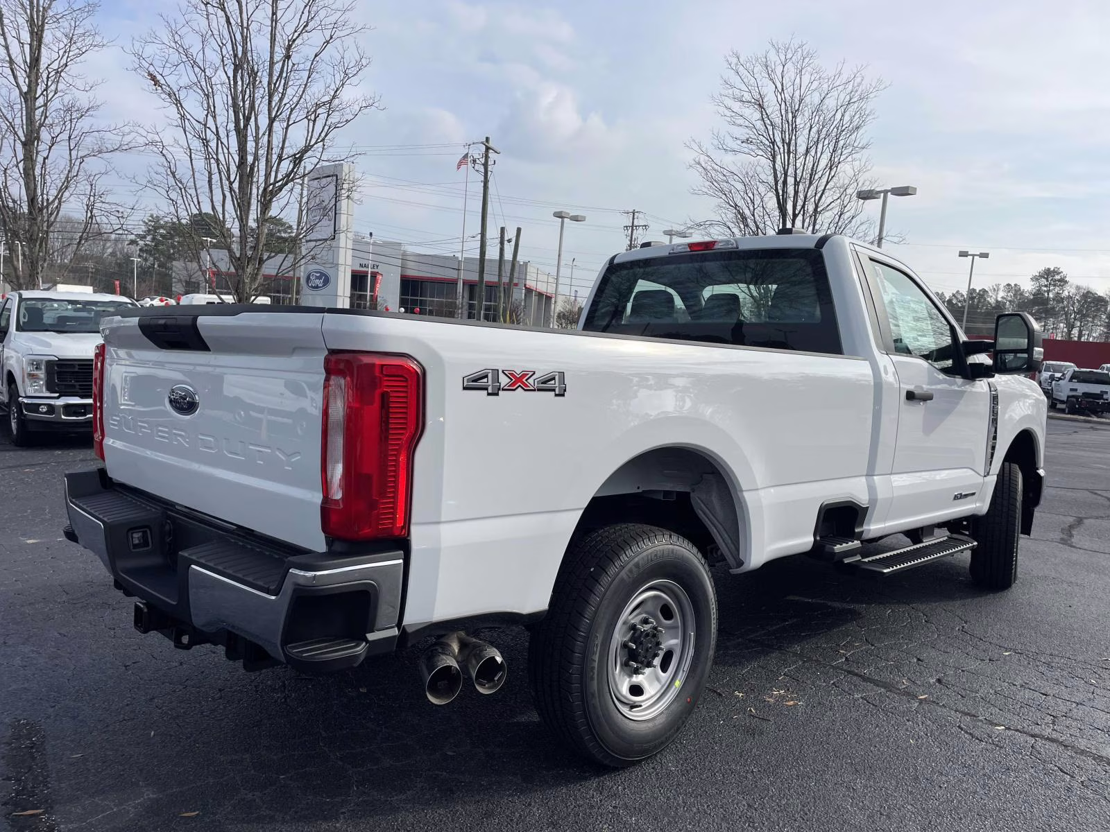 2026 Oxford White Ford Super Duty F-250 SRW XL 4X4 Truck