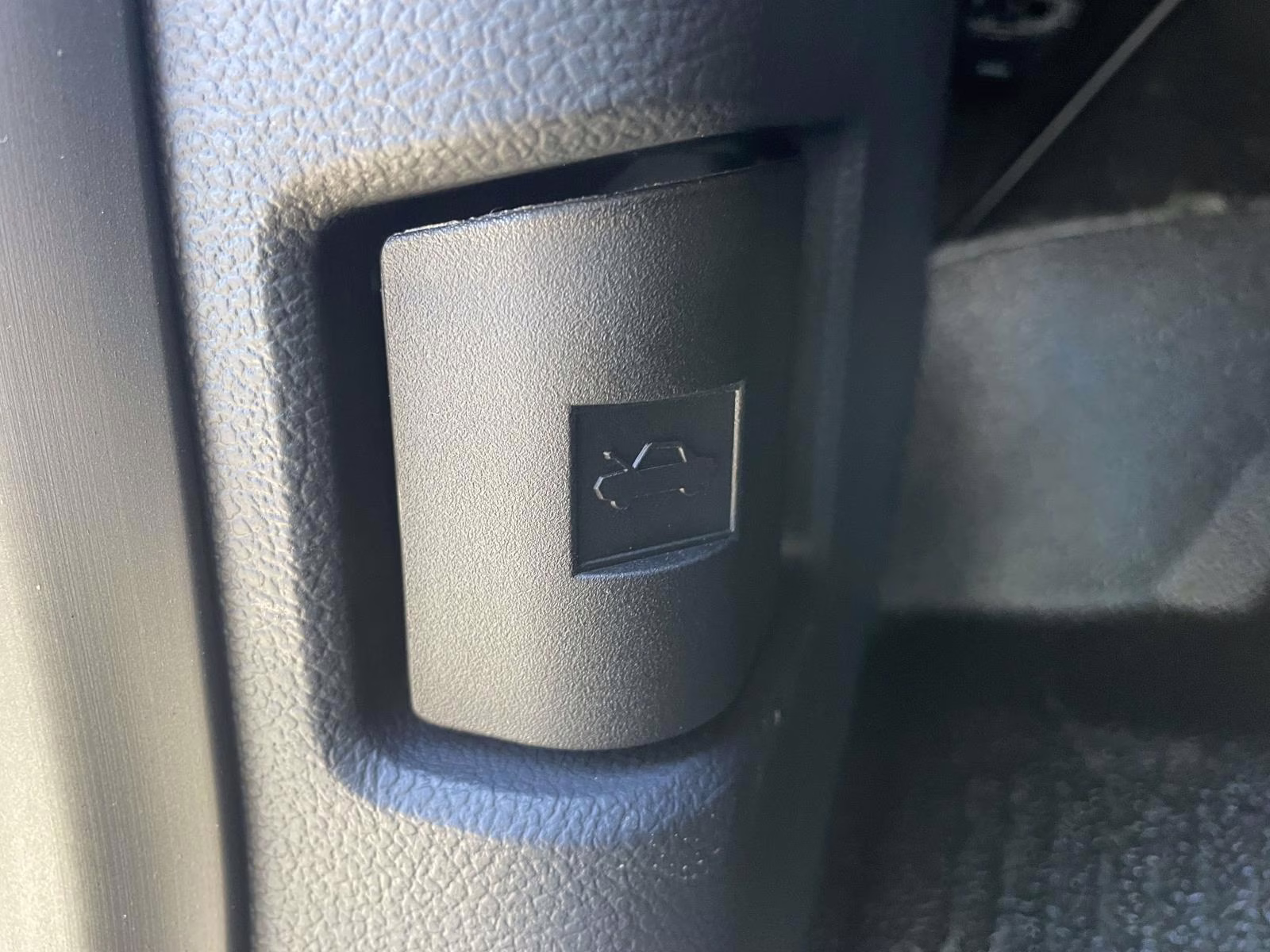 2026 Oxford White Ford Super Duty F-250 SRW XL 4X4 Truck