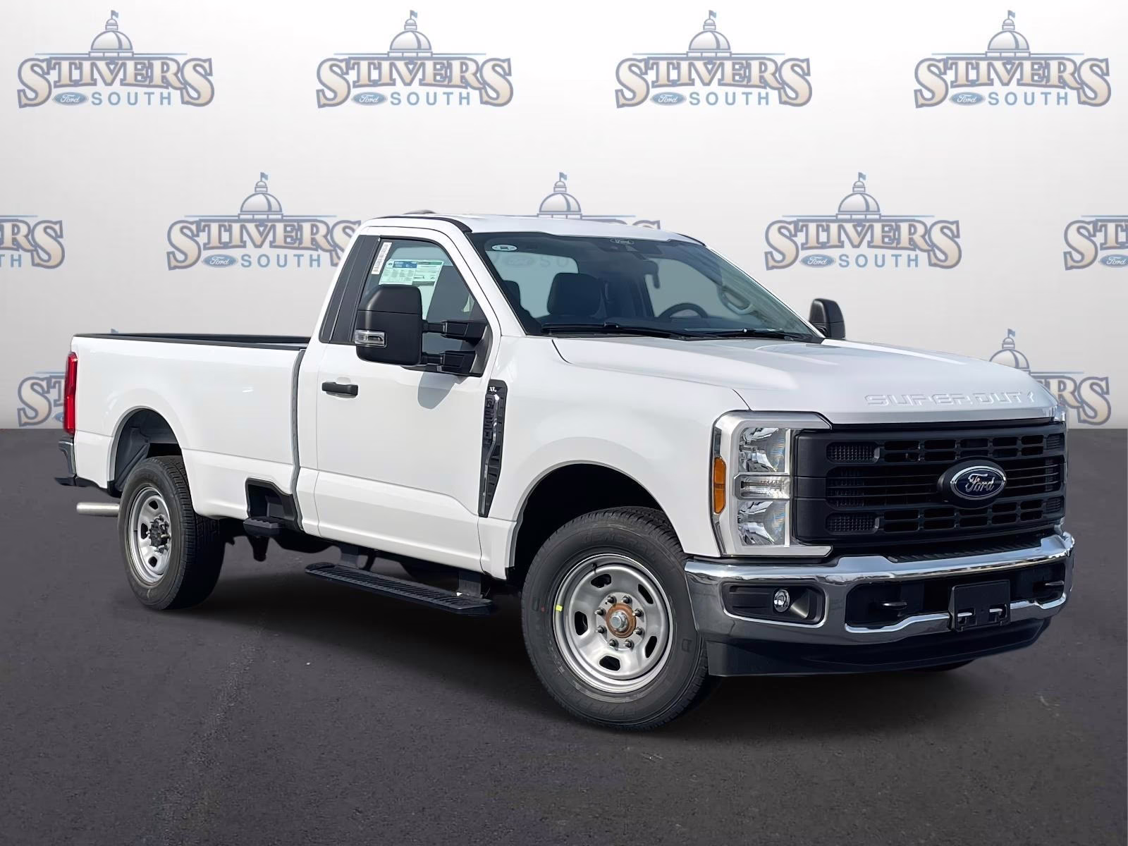 2026 Oxford White Ford Super Duty F-350 SRW XL RWD Truck