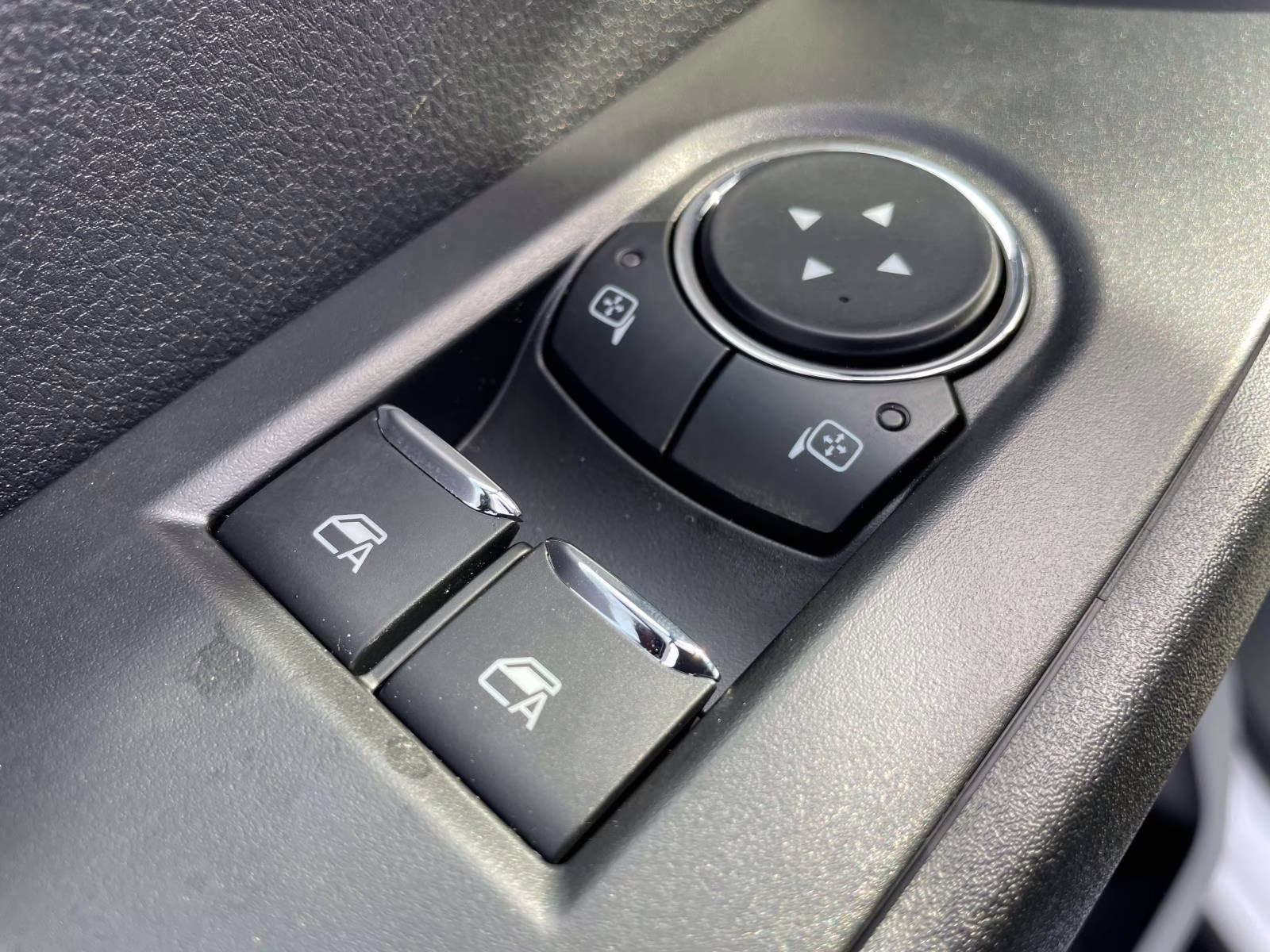 2026 Oxford White Ford Super Duty F-350 SRW XL RWD Truck