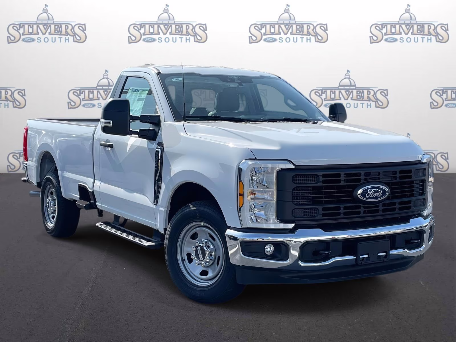 2026 Oxford White Ford Super Duty F-350 SRW XL RWD Truck