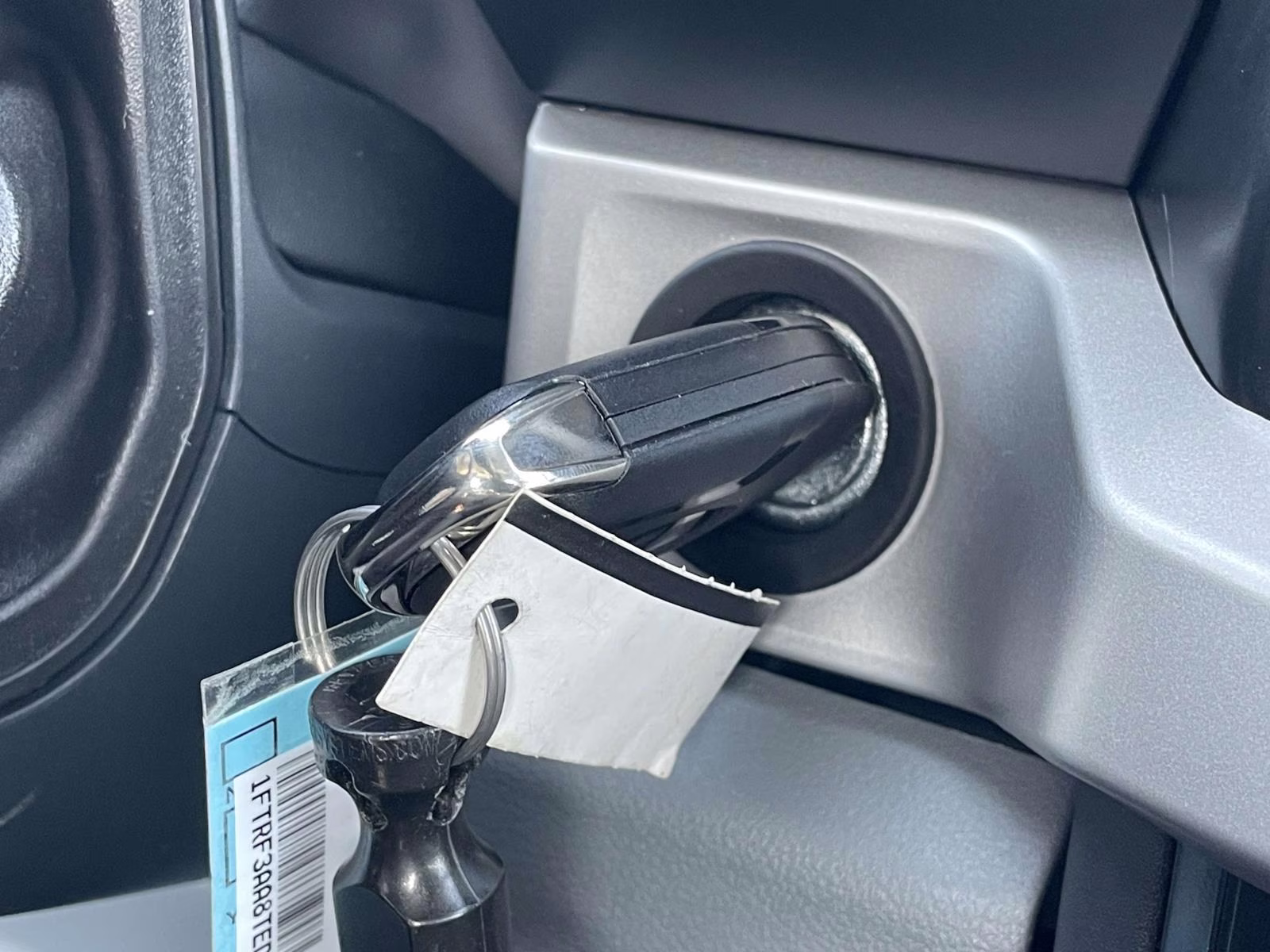 2026 Oxford White Ford Super Duty F-350 SRW XL RWD Truck