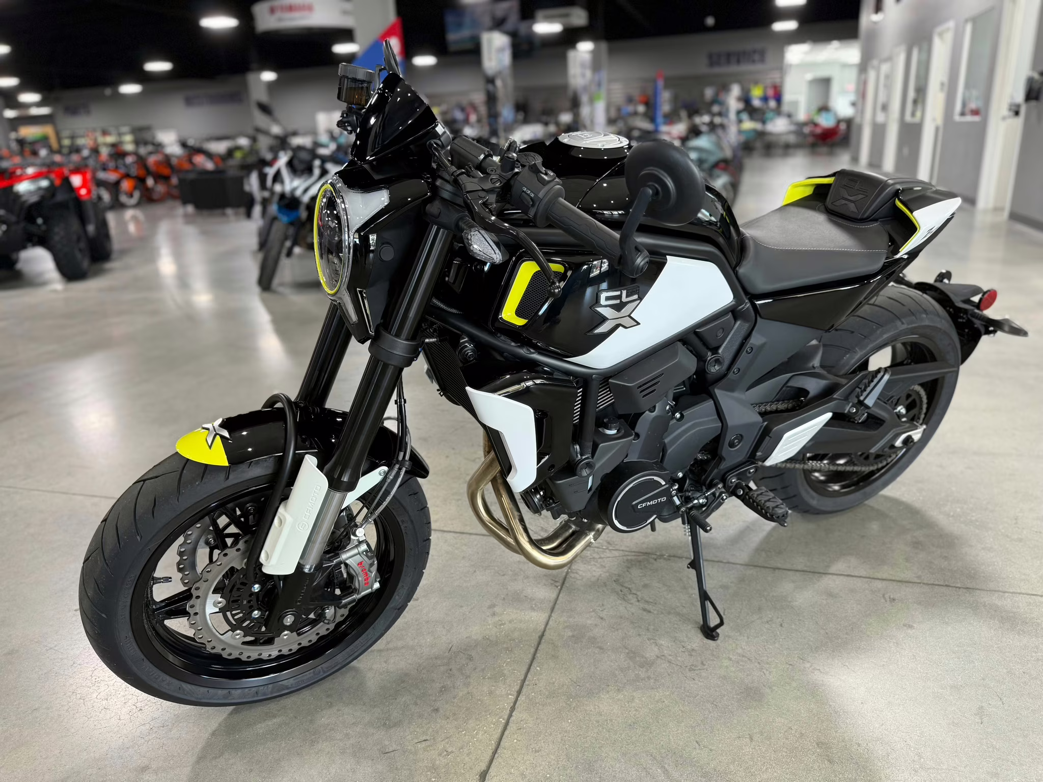 2024 - CFMOTO 700 CL-X SPORT Motorcycle
