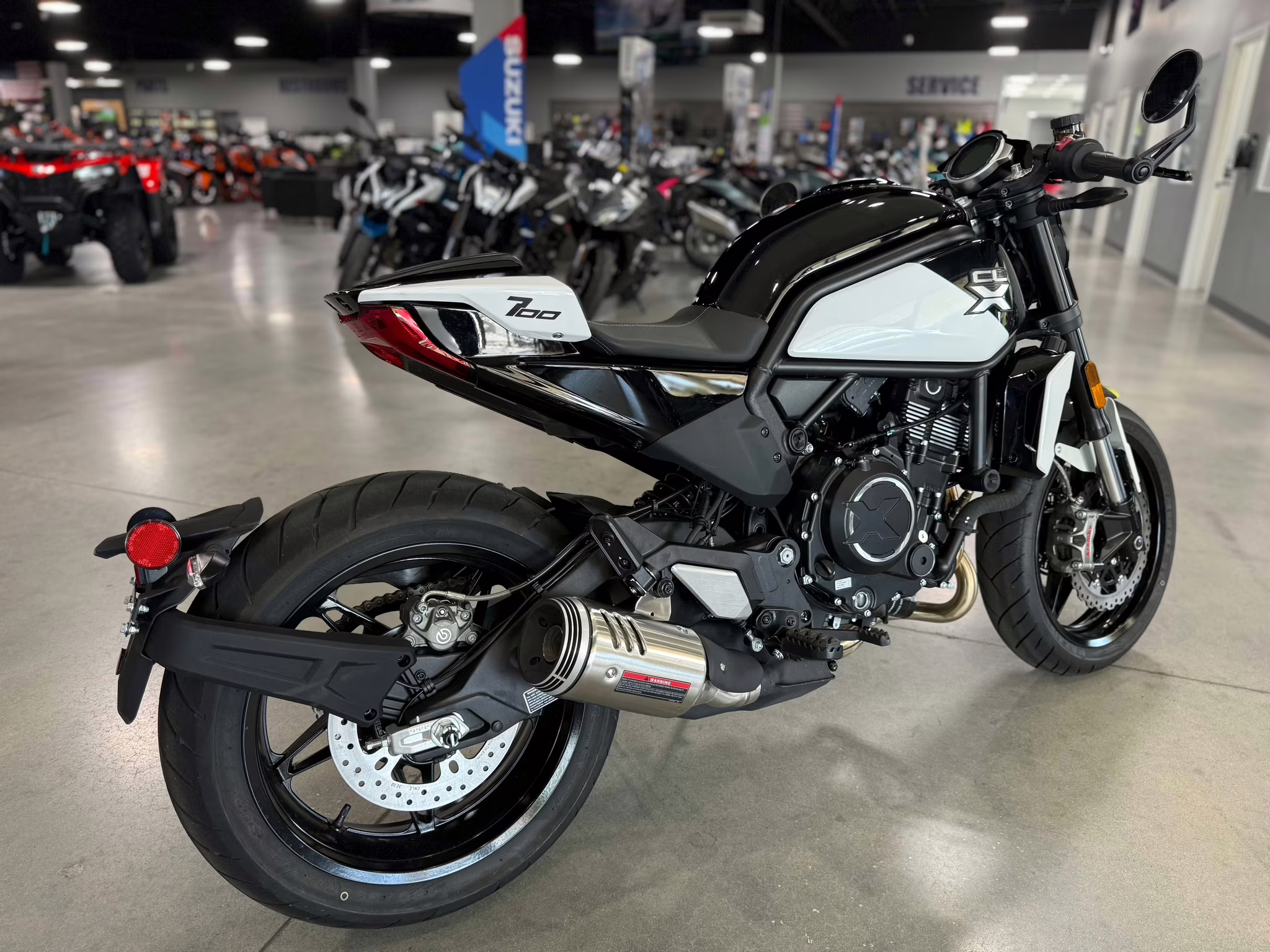 2024 - CFMOTO 700 CL-X SPORT Motorcycle