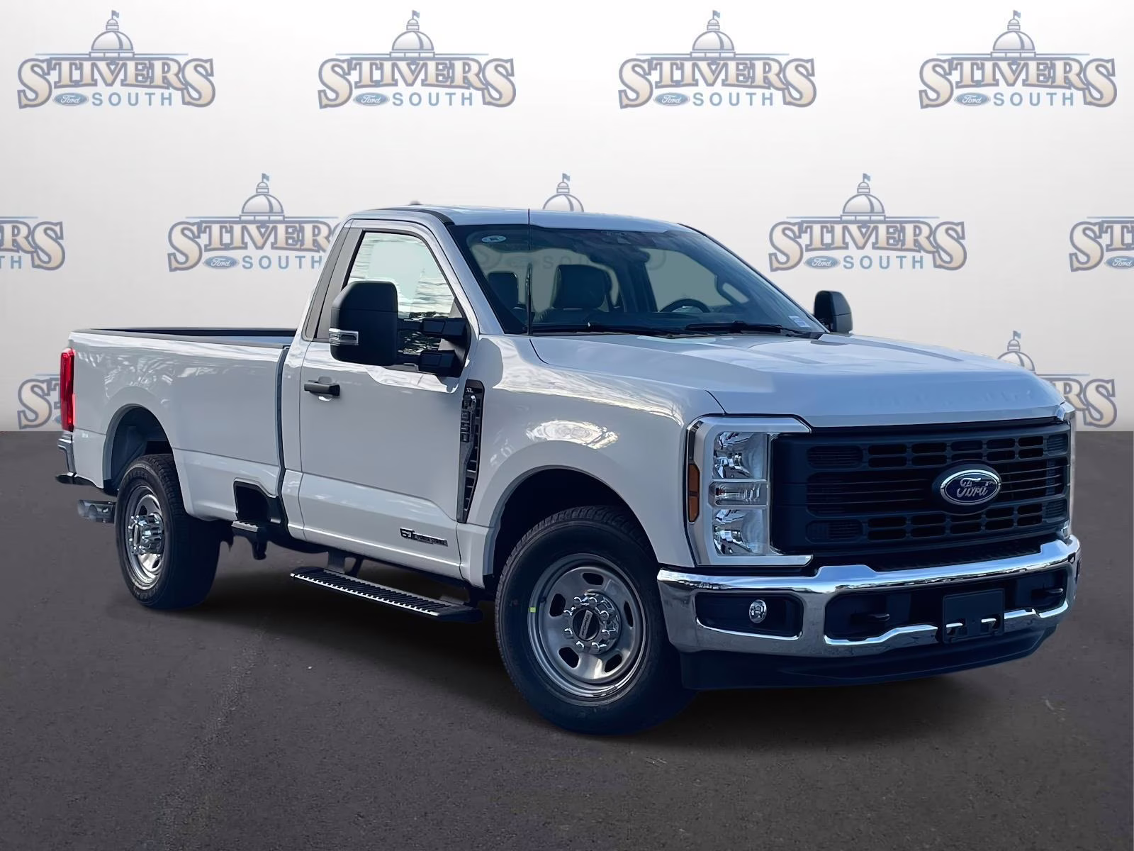 2026 Oxford White Ford Super Duty F-350 SRW XL RWD Truck