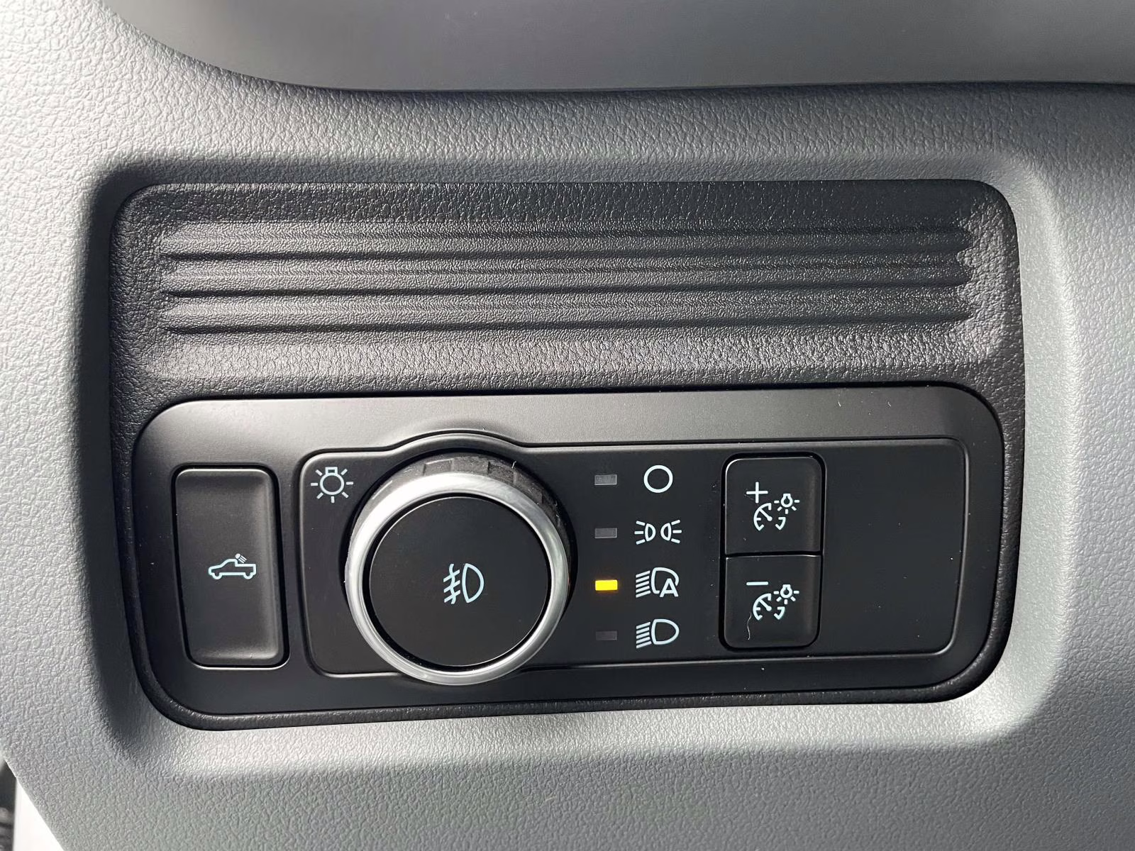 2026 Oxford White Ford Super Duty F-350 SRW XL 4X4 Truck