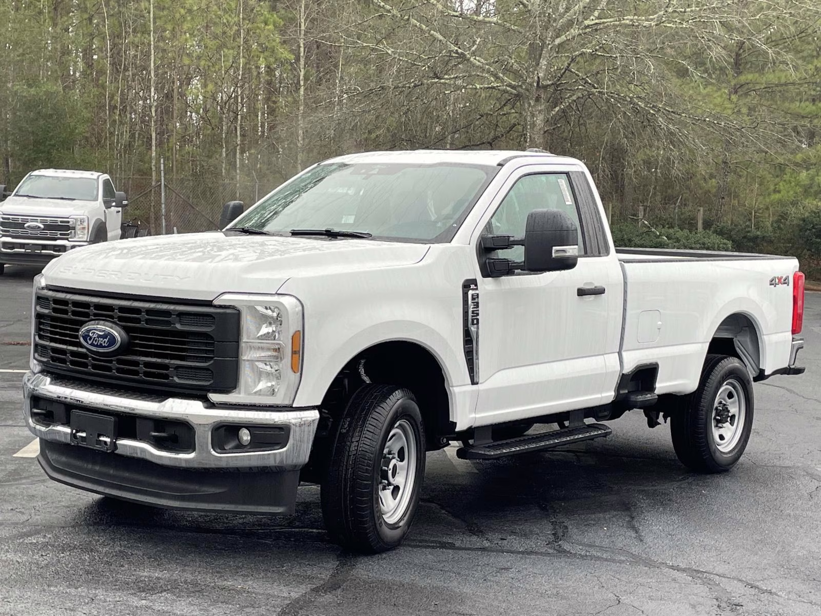 2026 Oxford White Ford Super Duty F-350 SRW XL 4X4 Truck