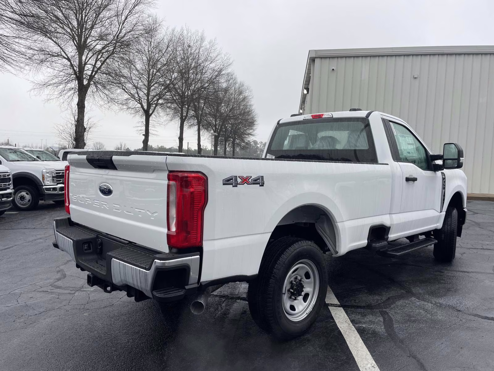 2026 Oxford White Ford Super Duty F-350 SRW XL 4X4 Truck