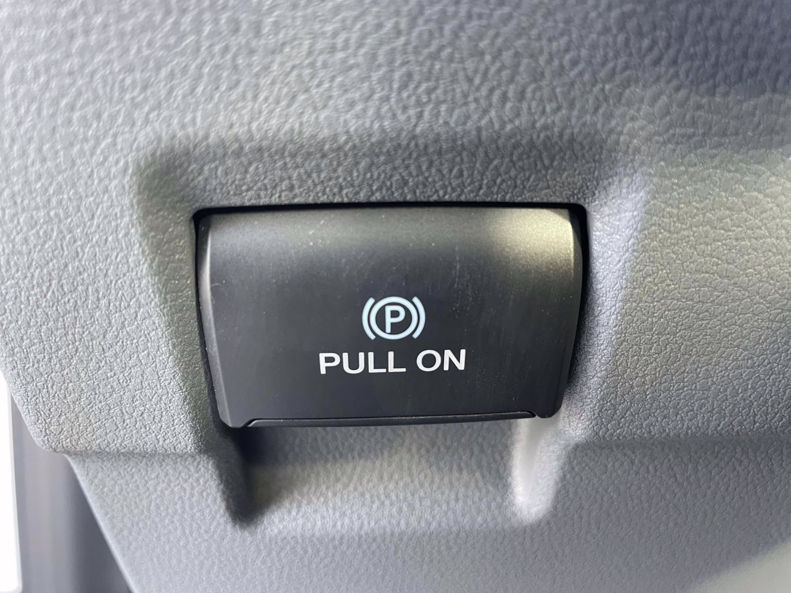 2026 Oxford White Ford Super Duty F-350 SRW XL 4X4 Truck