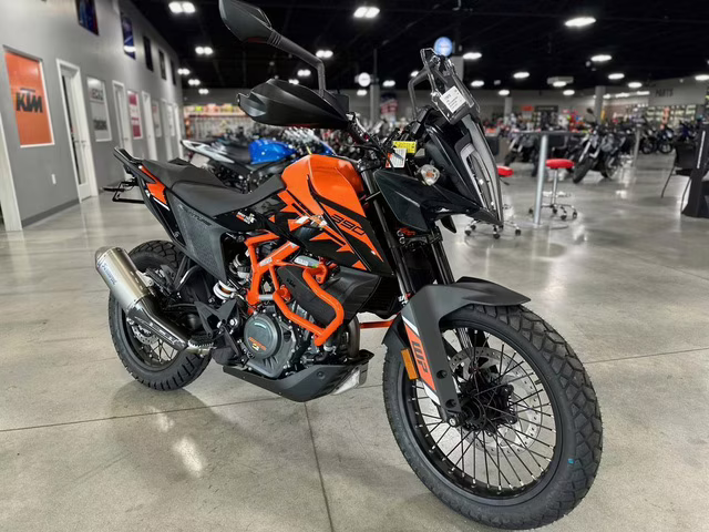 2024 - KTM Adventure 390 Motorcycle