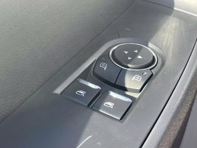 2026 Oxford White Ford Super Duty F-550 DRW XL 4X4 Chassis