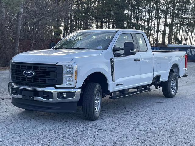 2026 Oxford White Ford Super Duty F-350 SRW XL 4X4 Truck
