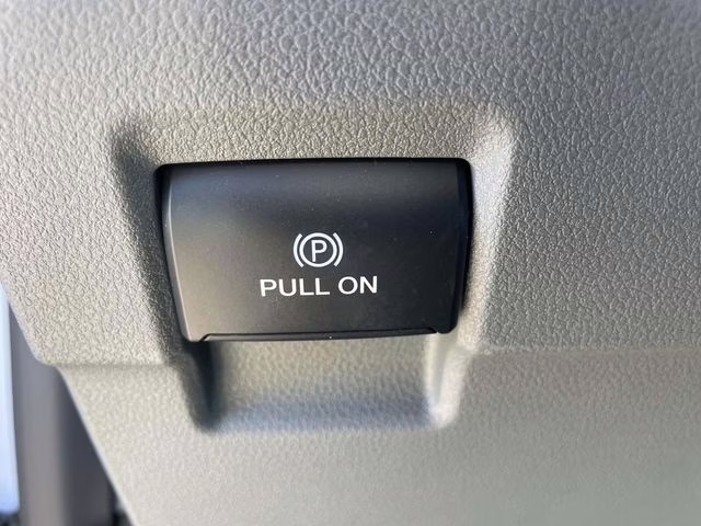 2026 Oxford White Ford Super Duty F-250 SRW XL 4X4 Truck