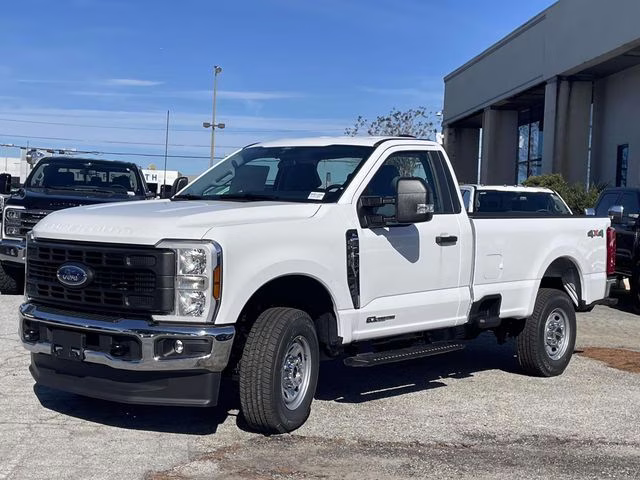 2026 Oxford White Ford Super Duty F-250 SRW XL 4X4 Truck