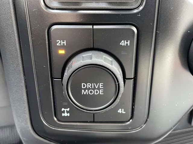 2026 Oxford White Ford Super Duty F-250 SRW XL 4X4 Truck