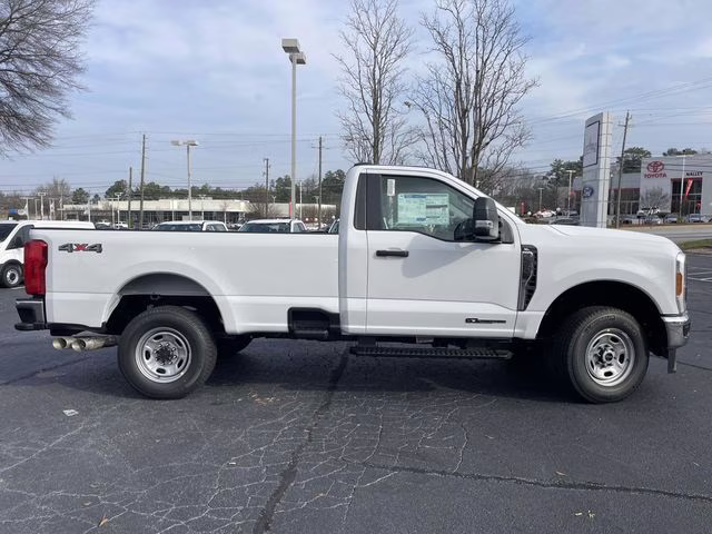 2026 Oxford White Ford Super Duty F-250 SRW XL 4X4 Truck