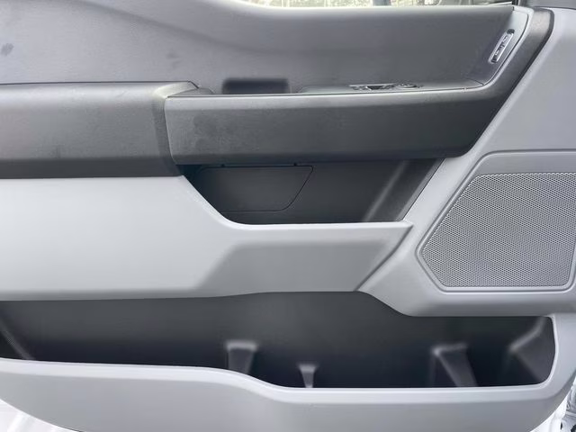 2026 Oxford White Ford Super Duty F-250 SRW XL 4X4 Truck