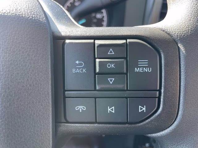 2026 Oxford White Ford Super Duty F-250 SRW XL 4X4 Truck