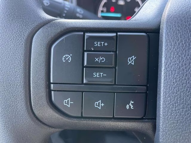 2026 Oxford White Ford Super Duty F-250 SRW XL 4X4 Truck