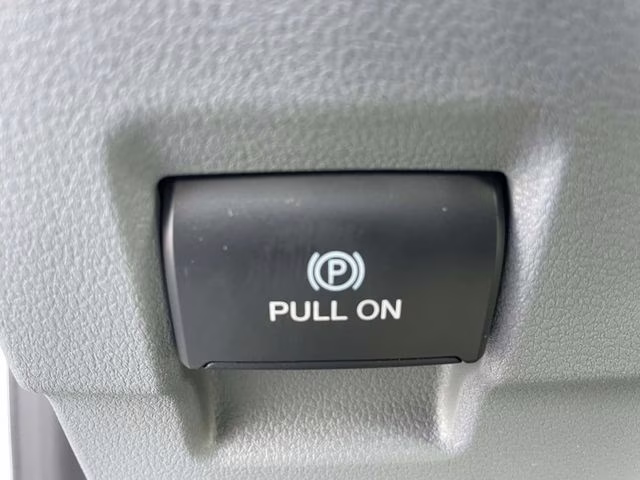 2026 Oxford White Ford Super Duty F-350 SRW XL RWD Truck