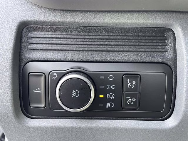 2026 Oxford White Ford Super Duty F-350 SRW XL RWD Truck