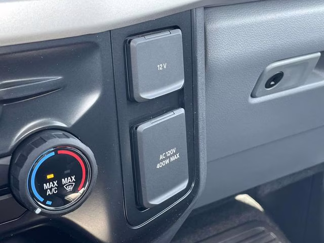 2026 Oxford White Ford Super Duty F-350 SRW XL RWD Truck