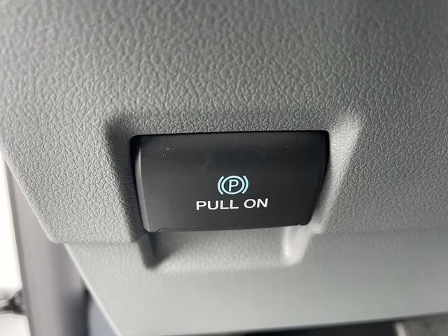 2026 Oxford White Ford Super Duty F-350 SRW XL 4X4 Truck