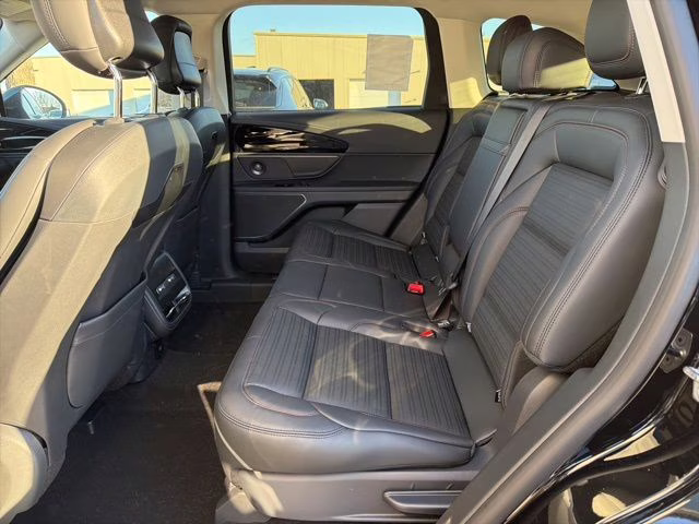 2026 Infinite Black Metallic Clearcoat Lincoln Nautilus Reserve AWD SUV