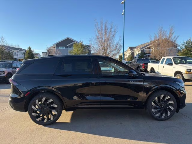 2026 Infinite Black Metallic Clearcoat Lincoln Nautilus Reserve AWD SUV
