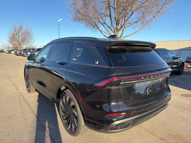 2026 Infinite Black Metallic Clearcoat Lincoln Nautilus Reserve AWD SUV