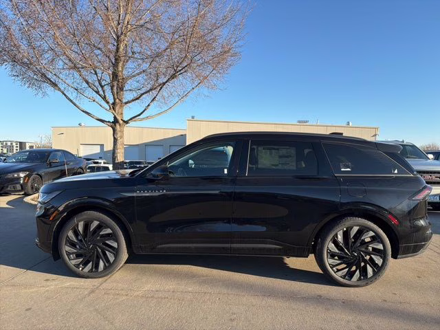 2026 Infinite Black Metallic Clearcoat Lincoln Nautilus Reserve AWD SUV