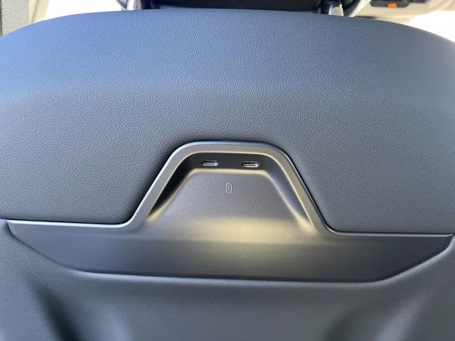 2026 White Platinum Clearcoat Metallic Lincoln Nautilus Reserve AWD SUV