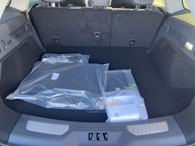 2026 White Platinum Clearcoat Metallic Lincoln Nautilus Reserve AWD SUV