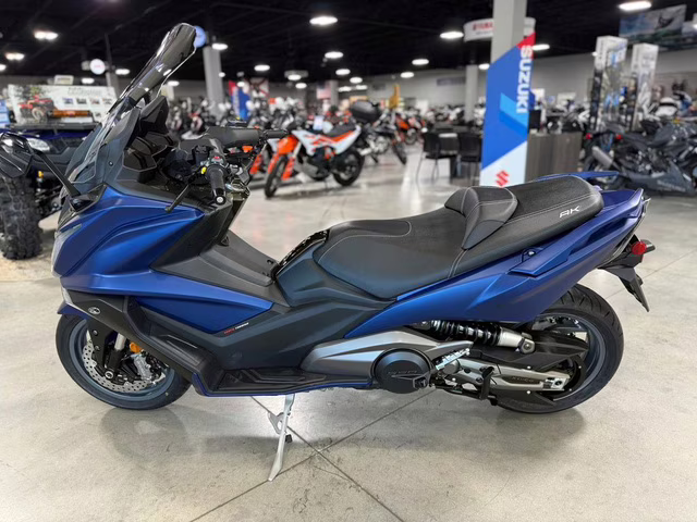2025 BLU KYMCO AK 550i ABS Motorcycle