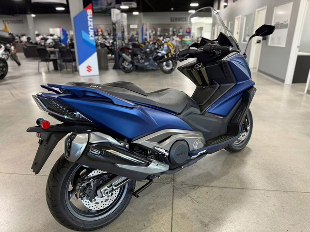 2025 BLU KYMCO AK 550i ABS Motorcycle