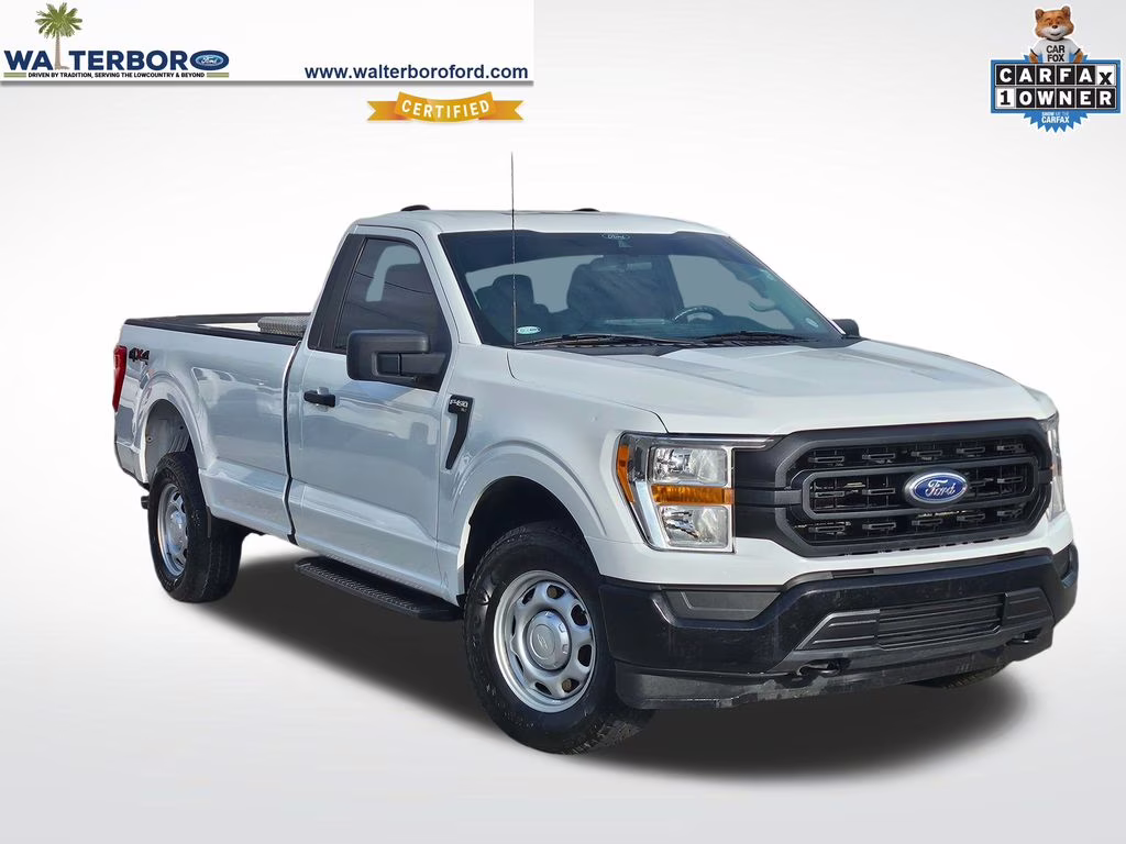 2022 Oxford White Ford F-150 XL 4X4 Truck
