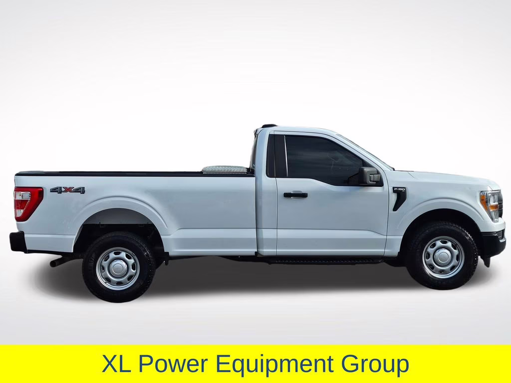2022 Oxford White Ford F-150 XL 4X4 Truck