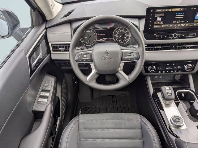2026 Moonstone Gray/Black Roof Mitsubishi Outlander Trail Edition AWD SUV