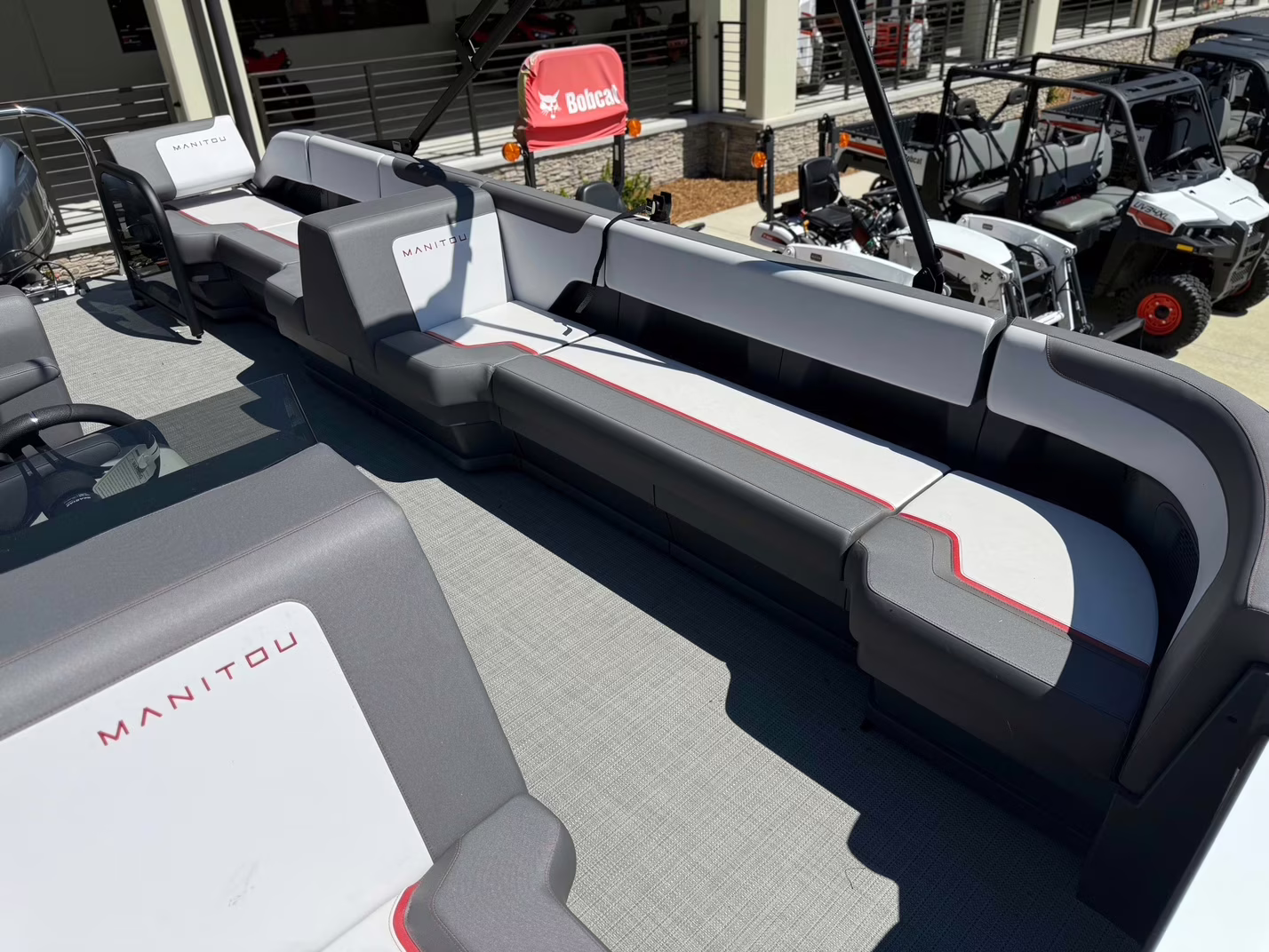 2025 - Manitou Pontoon Cruise 22 Bench Twin Tube Boat