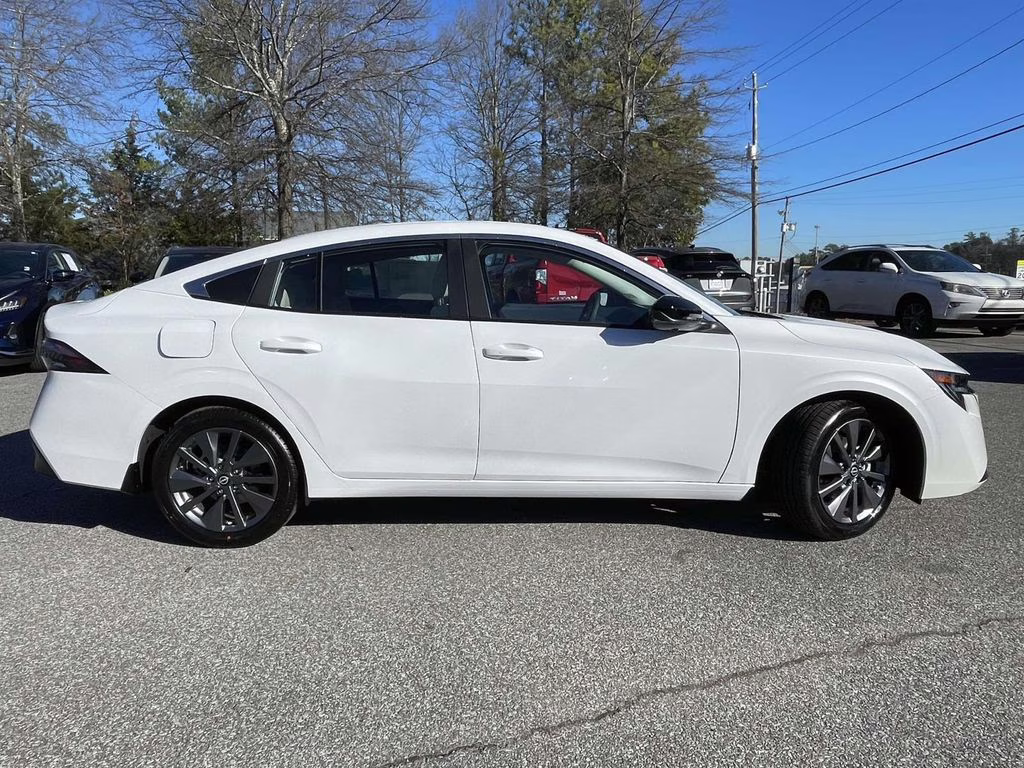 2026 Aspen White Tricoat Nissan Sentra SL FWD Sedan