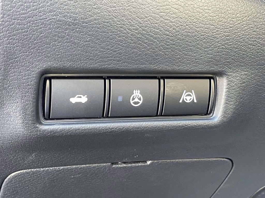 2026 Atlantic Gray/Super Black Nissan Sentra SR FWD Sedan