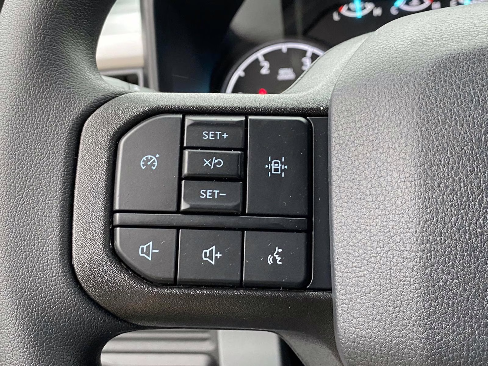 2026 Oxford White Ford Super Duty F-450 DRW XL 4X4 Chassis