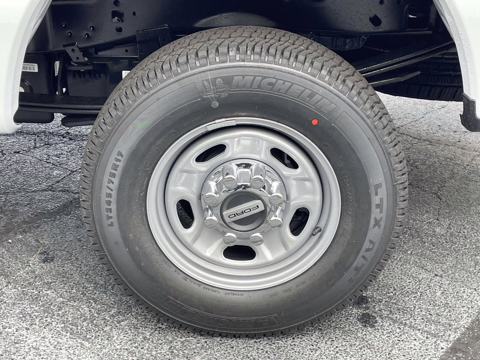 2026 Oxford White Ford Super Duty F-250 SRW XL 4X4 Truck