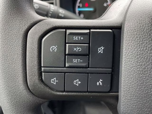 2026 Oxford White Ford Super Duty F-250 SRW XL 4X4 Truck