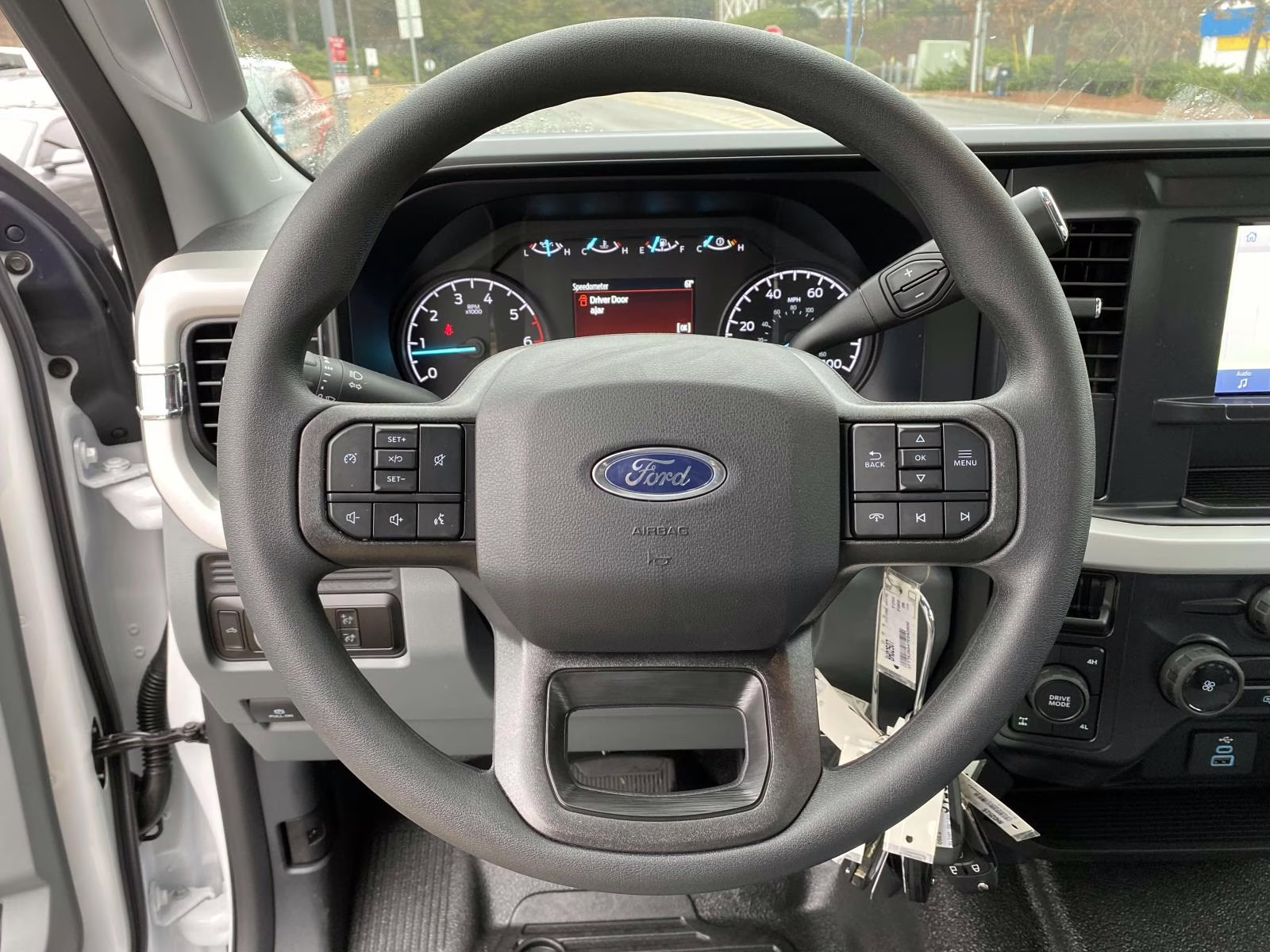 2026 Oxford White Ford Super Duty F-250 SRW XL 4X4 Truck