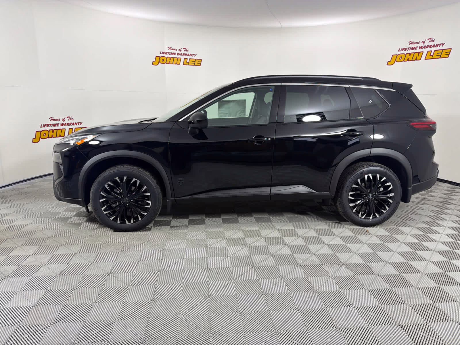 2026 Super Black Nissan Rogue Dark Armor FWD SUV