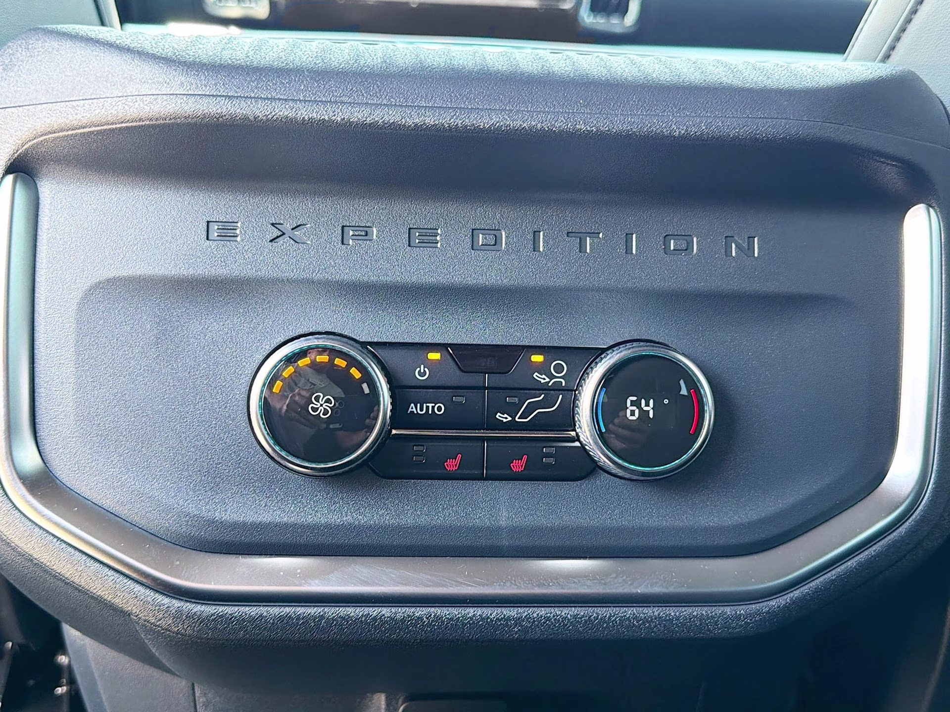 2026 Agate Black Metallic Ford Expedition Platinum 4X4 SUV
