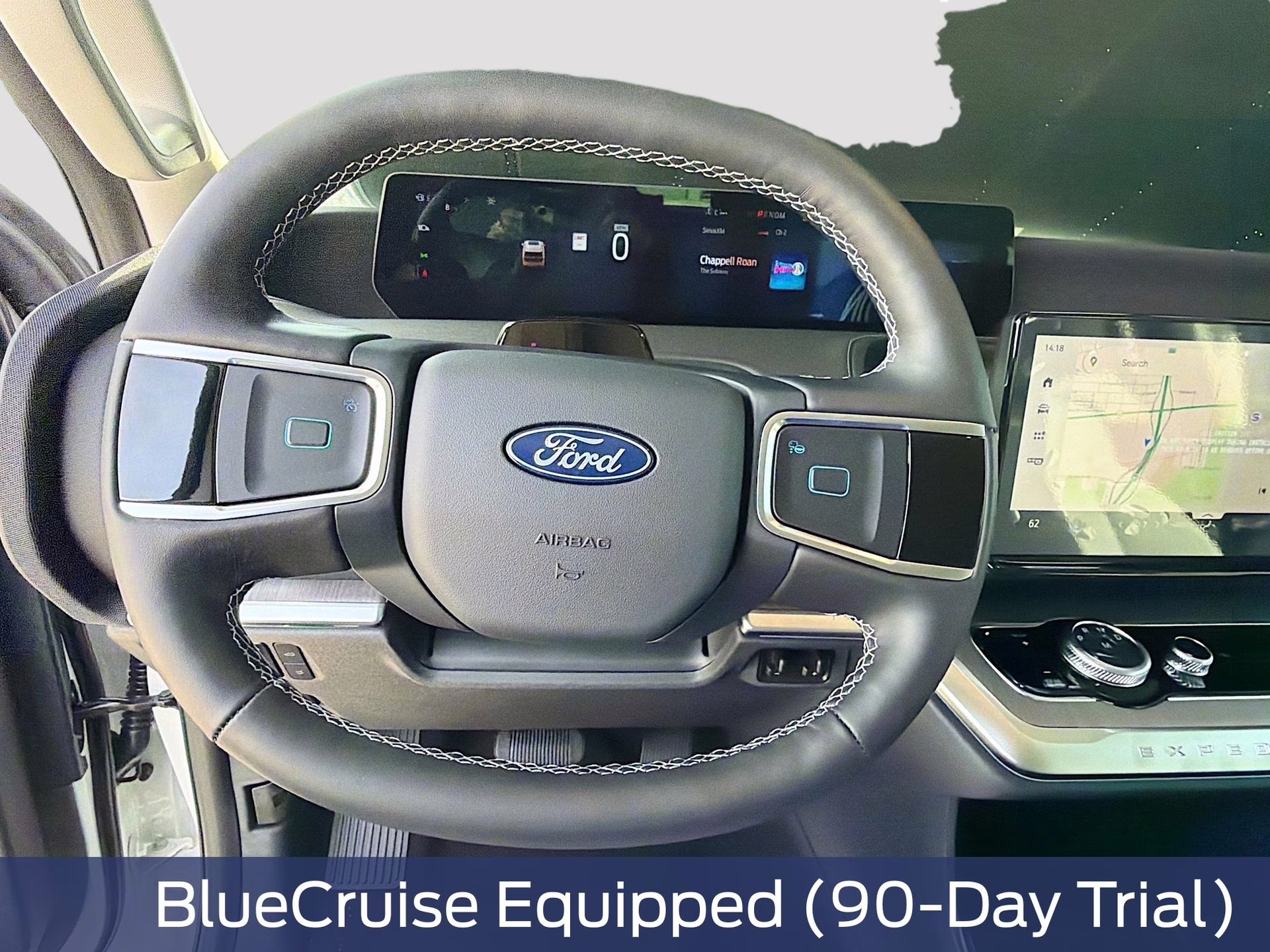 2026 Star White Metallic Tri-Coat Ford Expedition Platinum 4X4 SUV