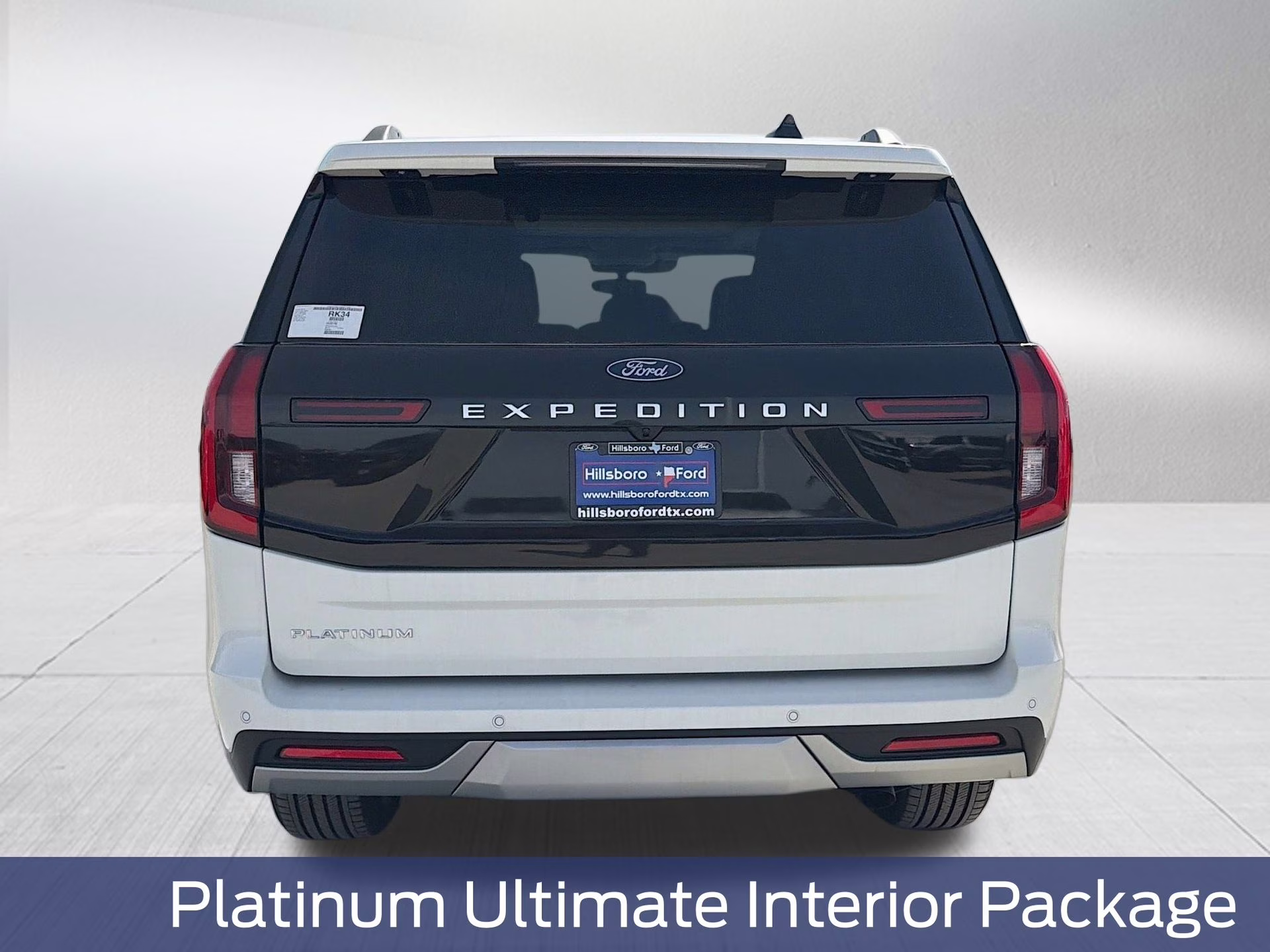 2026 Star White Metallic Tri-Coat Ford Expedition Platinum 4X4 SUV